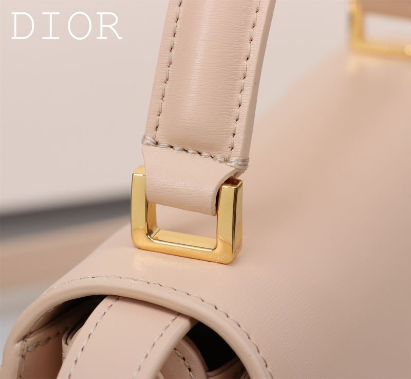 chr1st1an D10r montaigne bags